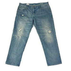GAP Jeans Womens 31 R Sexy Boyfriend Medium Wash Blue Distressed Tapered Leg